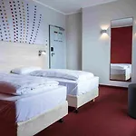 Serways Bruchsal West Отель 2*