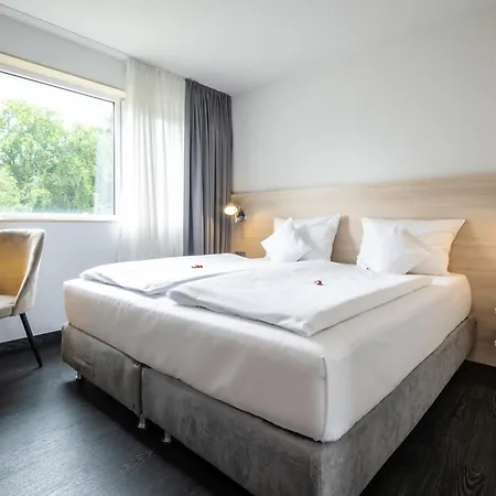 Serways Bruchsal West Hotel 2*