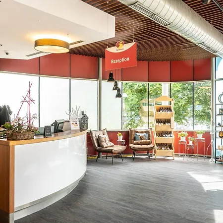 Serways Bruchsal West ホテル 2*