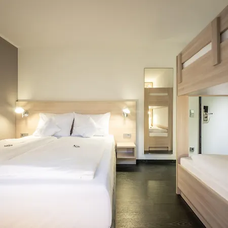 ホテル Serways Bruchsal West フォースト