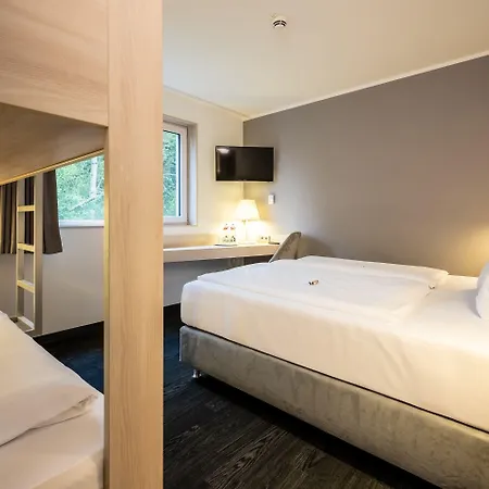 ホテル Serways Bruchsal West